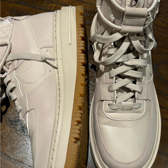 Nike Air Force 1 High Top US Women’s size 9 - Picture 4 of 8